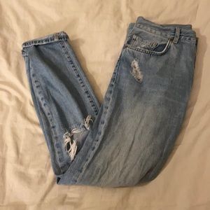 Forever 21 distressed boyfriend jeans